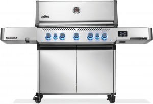 Napoleon gasolgrill Prestige 665 Connected. 5 huvudbrännare + 1 sidobrännare. Grillyta: 94 x 46 cm. Rostfri. (15178NA) - Fri hemleverans