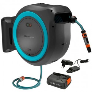 Gardena Batteridriven väggslangbox PowerRoll XXL (40 m) Turkos, inkl. 2,5Ah batteri och standardladdare (18645-20) Fri frakt. - 5 års garanti (ej på batteri & laddare)