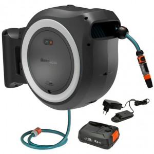 Gardena Batteridriven väggslangbox PowerRoll XL (35 m) Vit, inkl. 2,5Ah batteri och standardladdare (18642-20) Fri frakt. - 5 års garanti (ej på batteri & laddare)